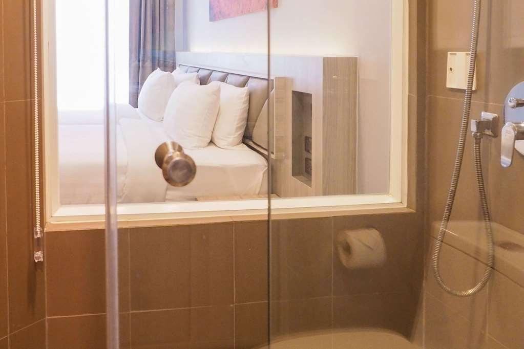 Clarion Hotel Patong Phuket Rom bilde
